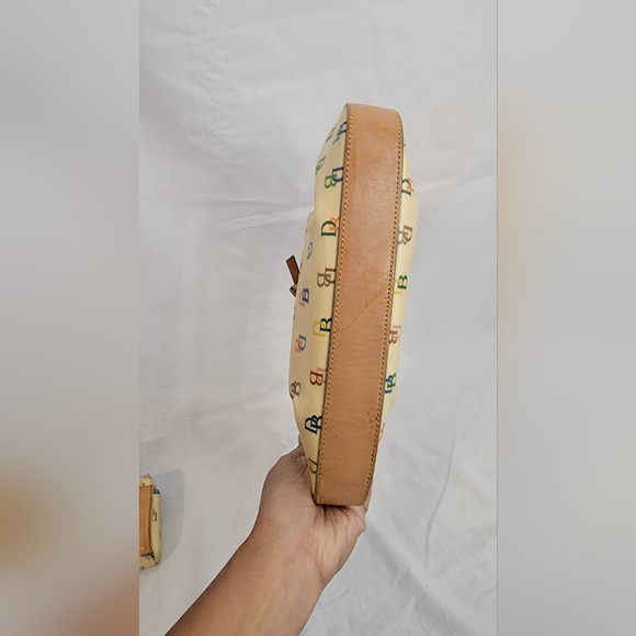 Vintage Dooney and Bourke Classic Purse & Wallet Set - Picture 7 of 13